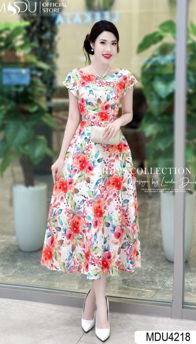 FLEUR ÉCLATANTE – FLORAL CHARM IN RED & PASTELS | MDU4218