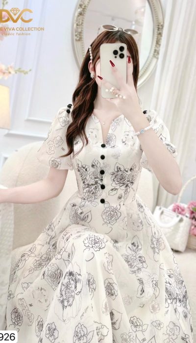 ÉCLAT FLORAL NOIR – ELEGANT SIMPLICITY IN BLOOM | V5926