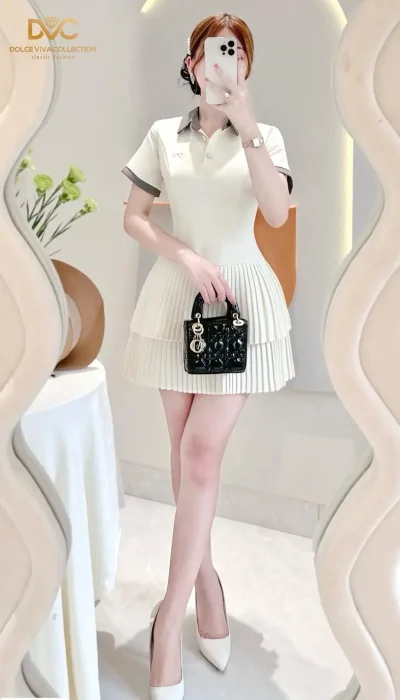 ✨ ELEGANT MUSE – POLO-COLLAR PLEATED MIDI DRESS | DS6581