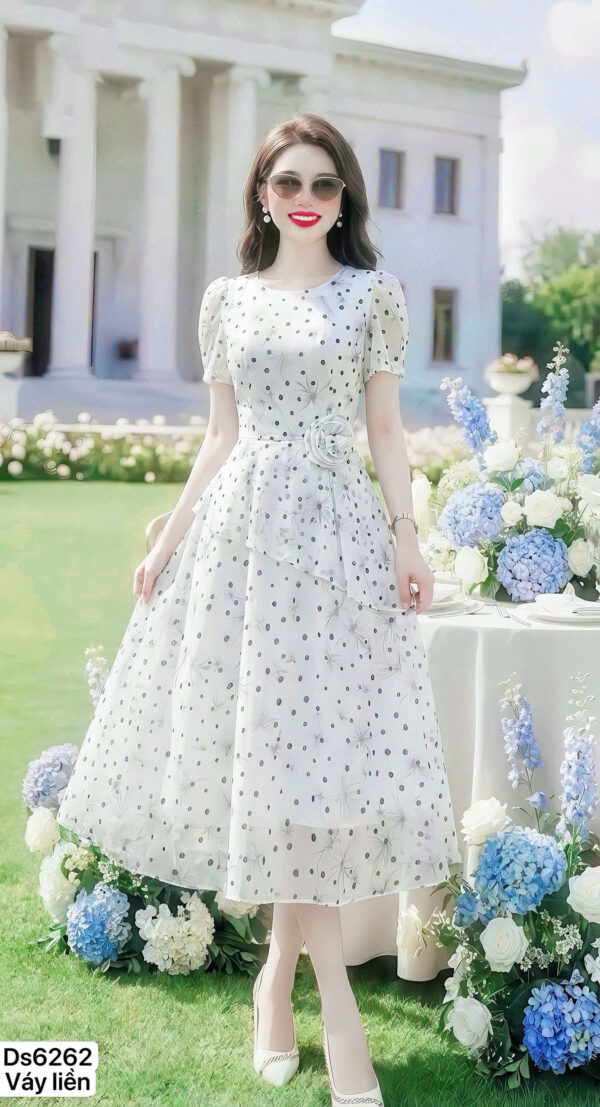 The Ethereal Silk Serenity Gown - DS6262