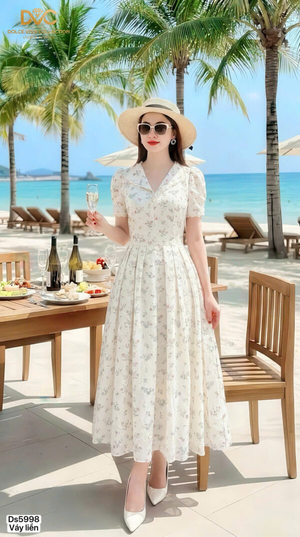 The Vintage Floral Embroidered Boil Dress - DS5998