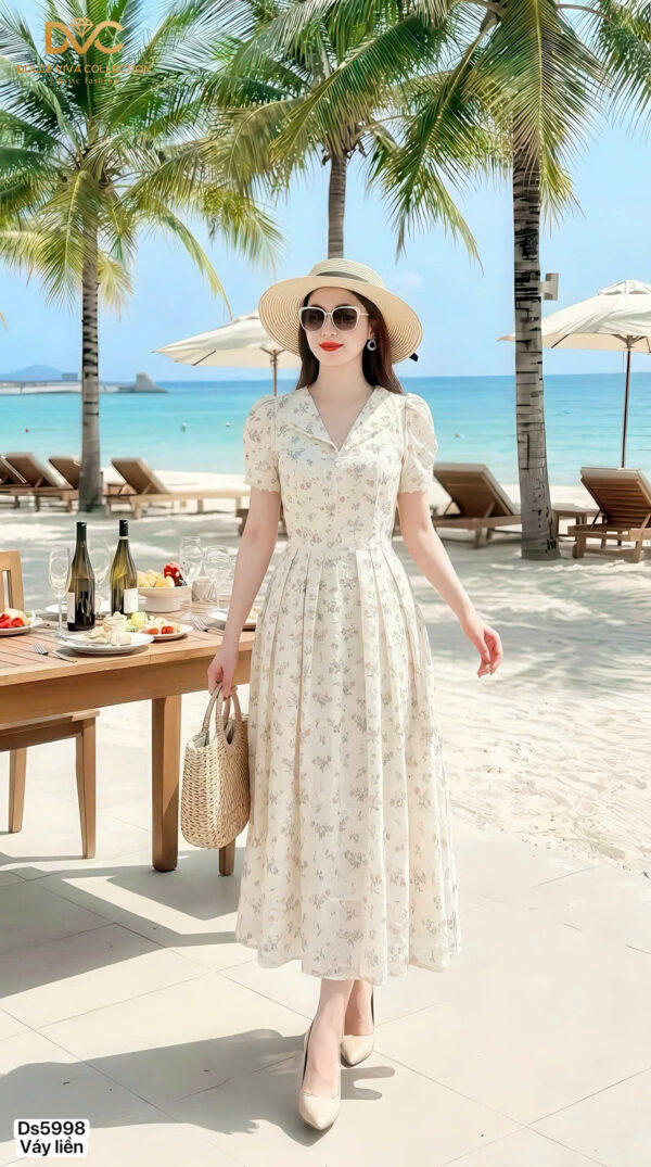 The Vintage Floral Embroidered Boil Dress - DS5998